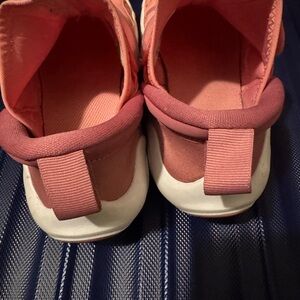 Stylish Kids Sneakers in Pink